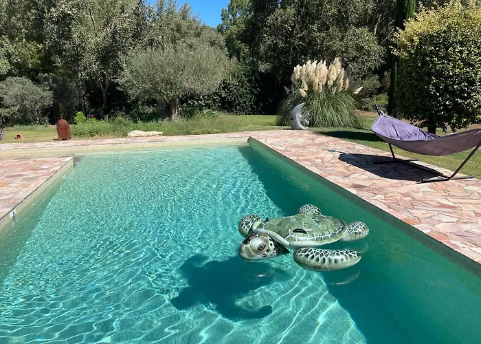 Maison avec Piscine et terrasse